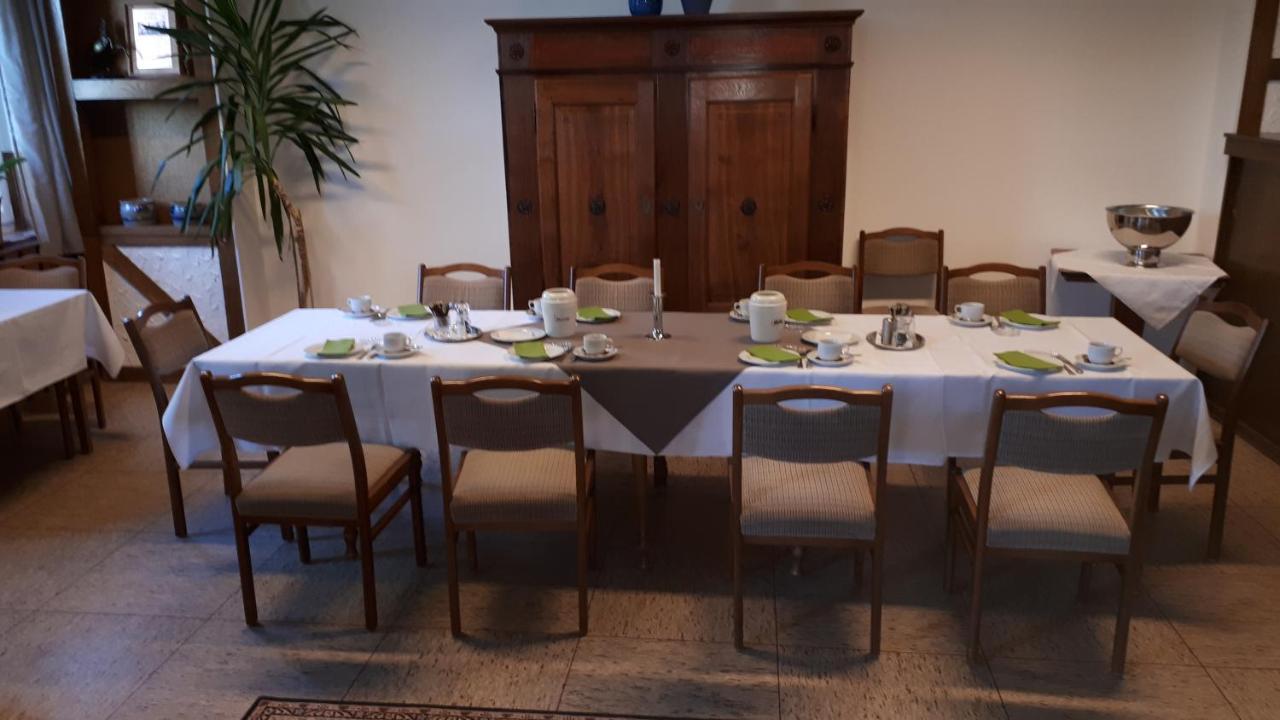Gasthaus Deutsches Haus Garni Wunstorf Bagian luar foto