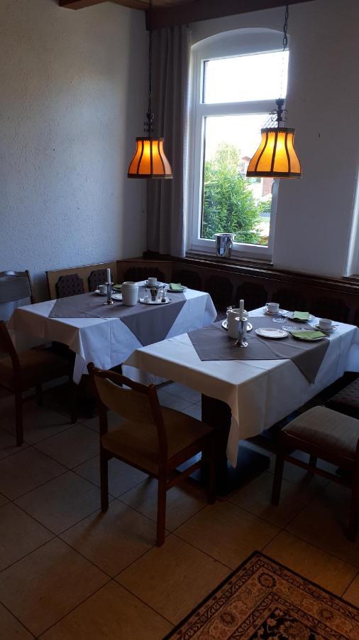 Gasthaus Deutsches Haus Garni Wunstorf Bagian luar foto